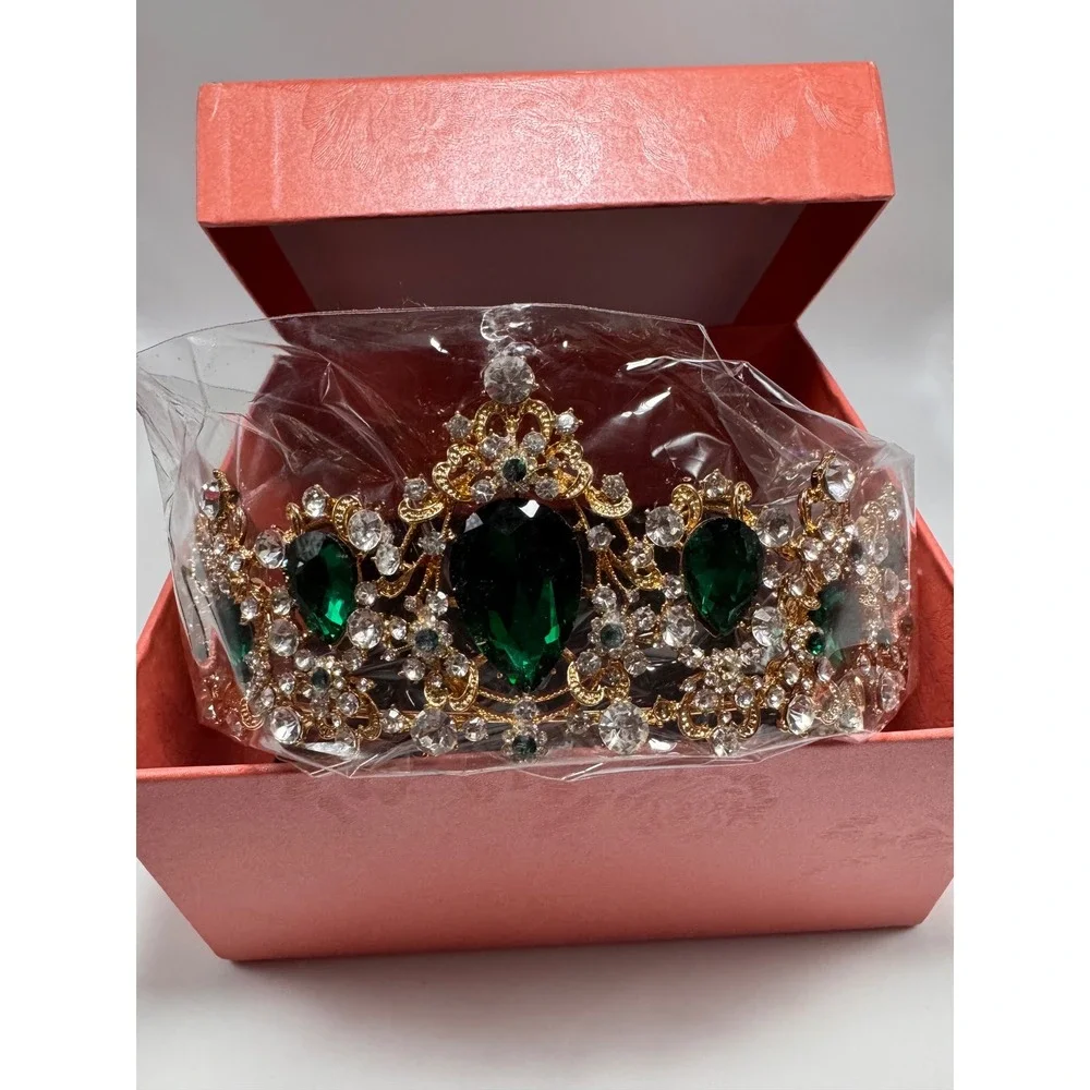 Emerald Green Crystal Tiara Gold Tone Rhinestone Wedding Pageant Crown Boxed